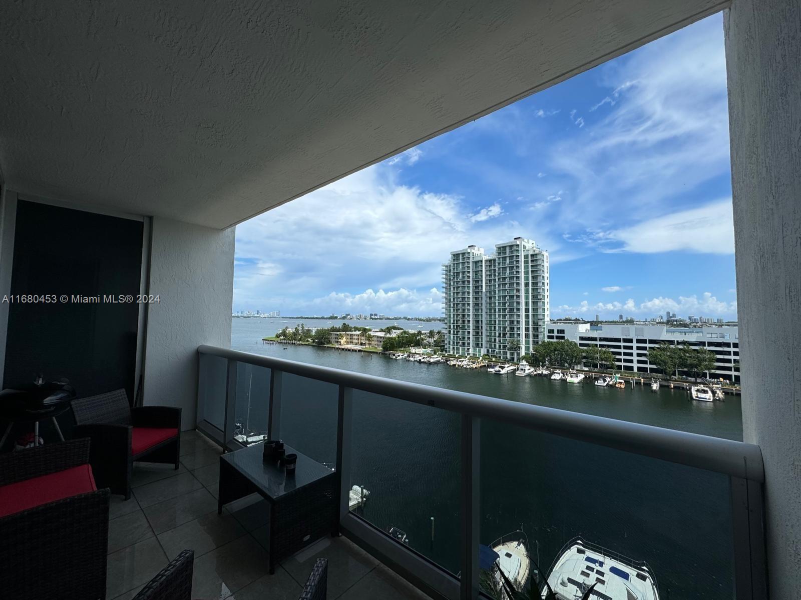 BLUE BAY TOWER CONDO - Residential