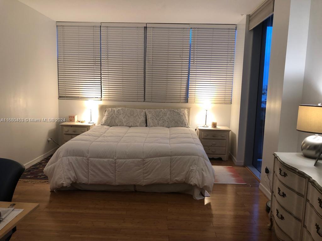 BLUE BAY TOWER CONDO - Residential
