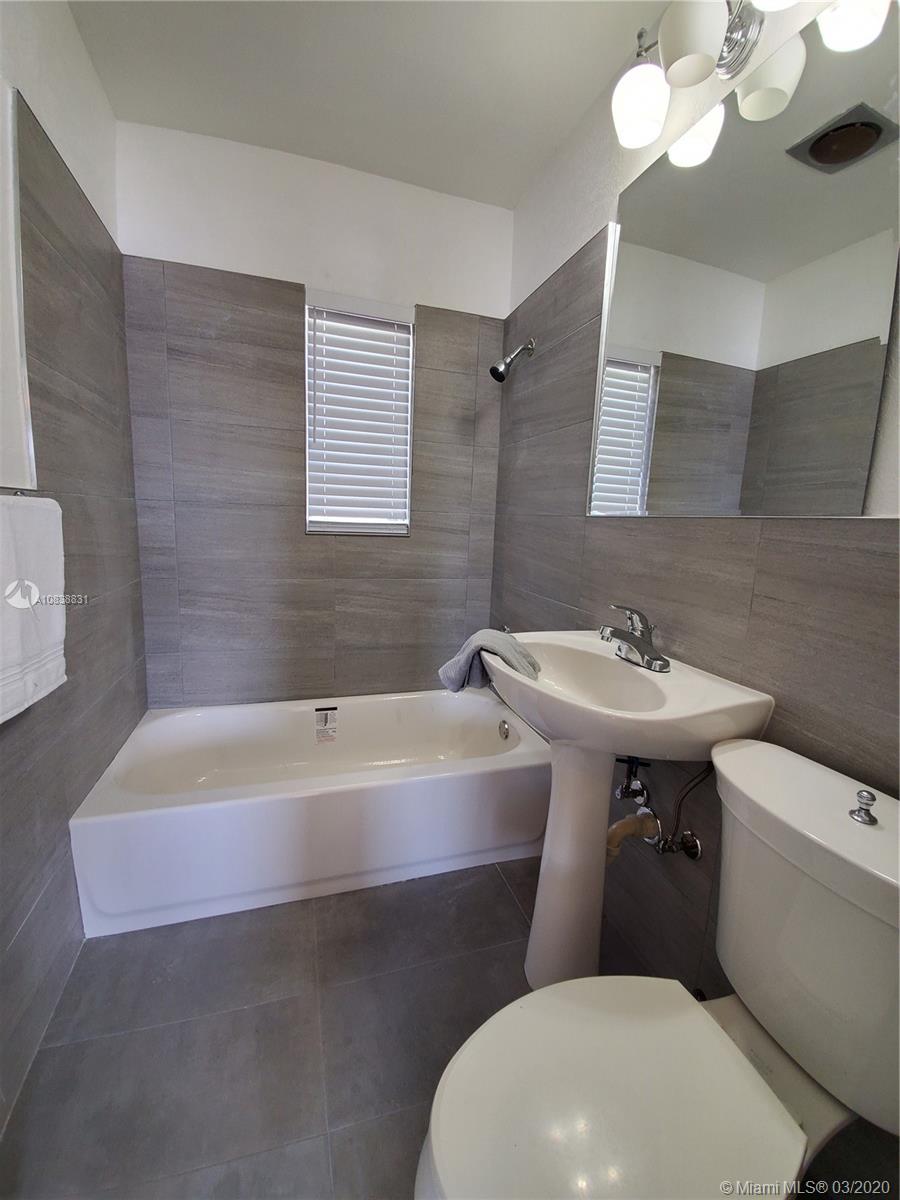 RICHMOND HEIGHTS - Residential