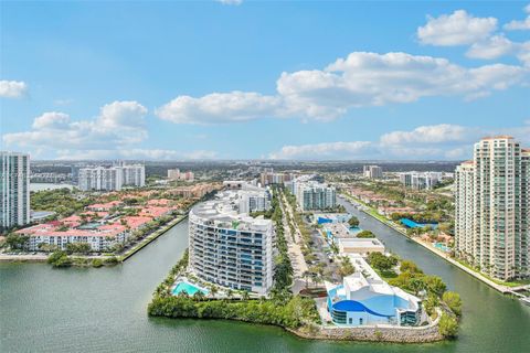 A home in Aventura