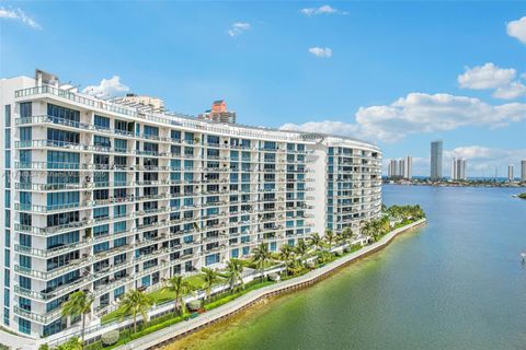 A home in Aventura