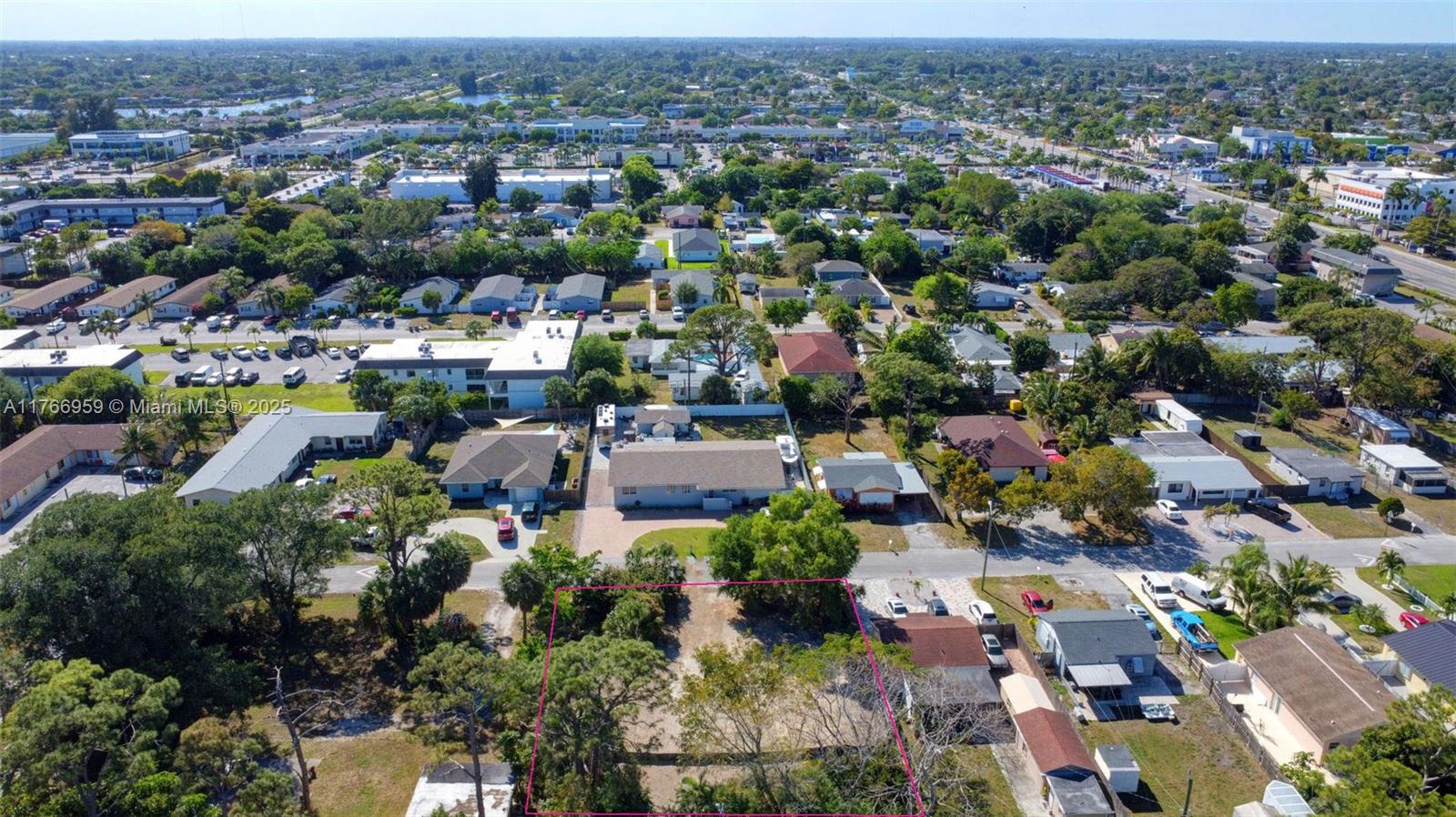 HI-PINE HOMESITES - Land