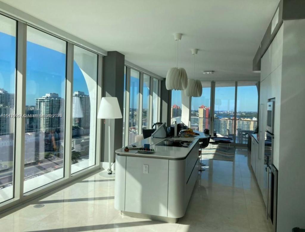 JADE SIGNATURE CONDO - Residential