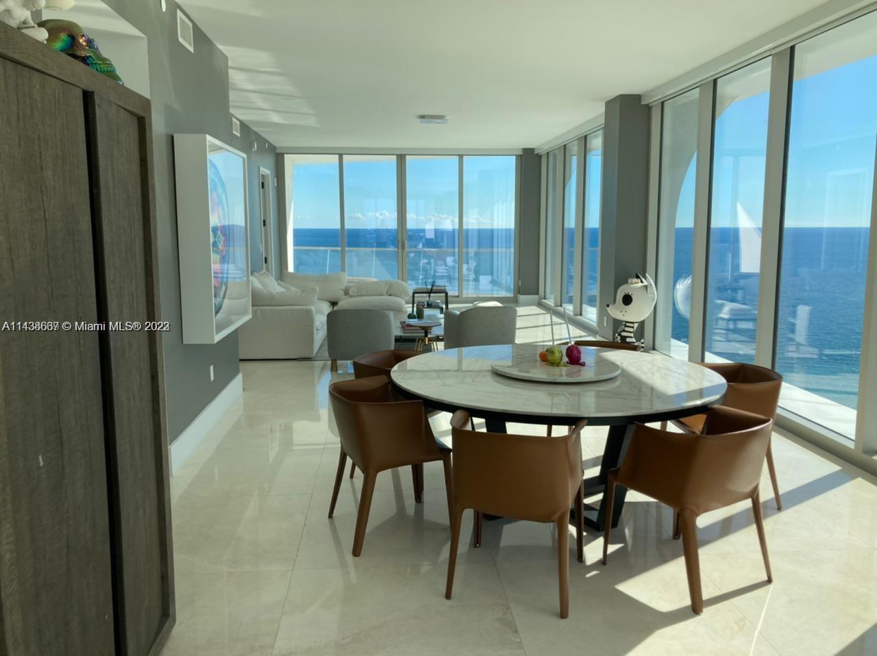 JADE SIGNATURE CONDO - Residential