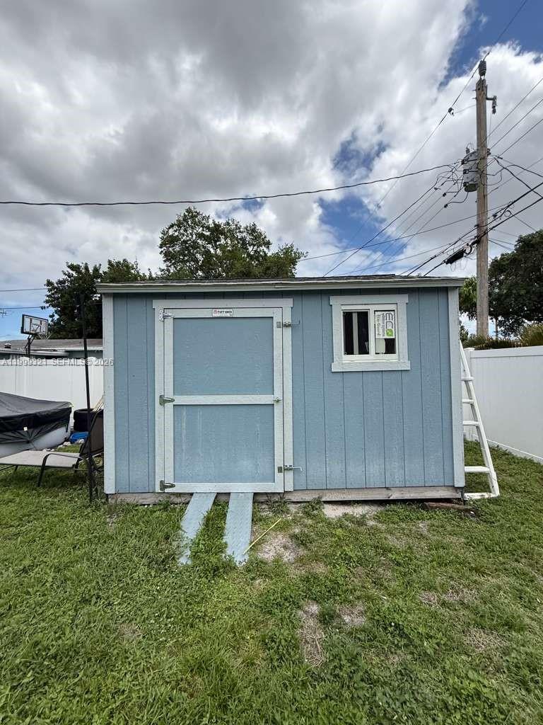 DRIFTWOOD ACRES NO 1 - Residential