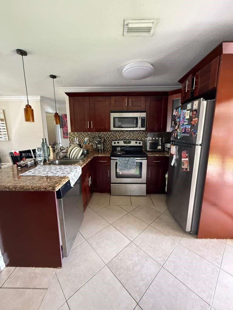 DRIFTWOOD ACRES NO 1 - Residential