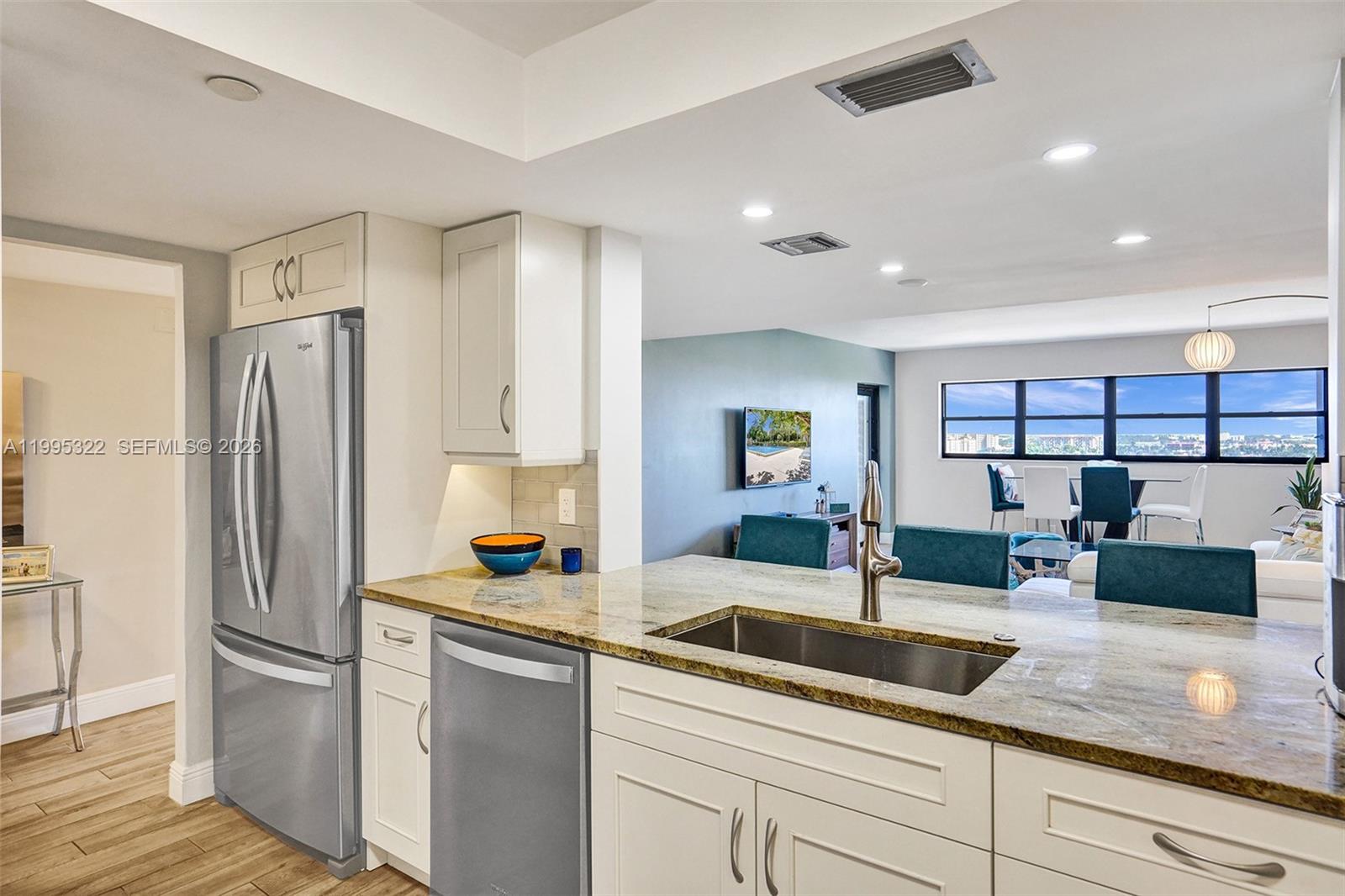 TOWER PORTSMOUTH AT PORT - Residential