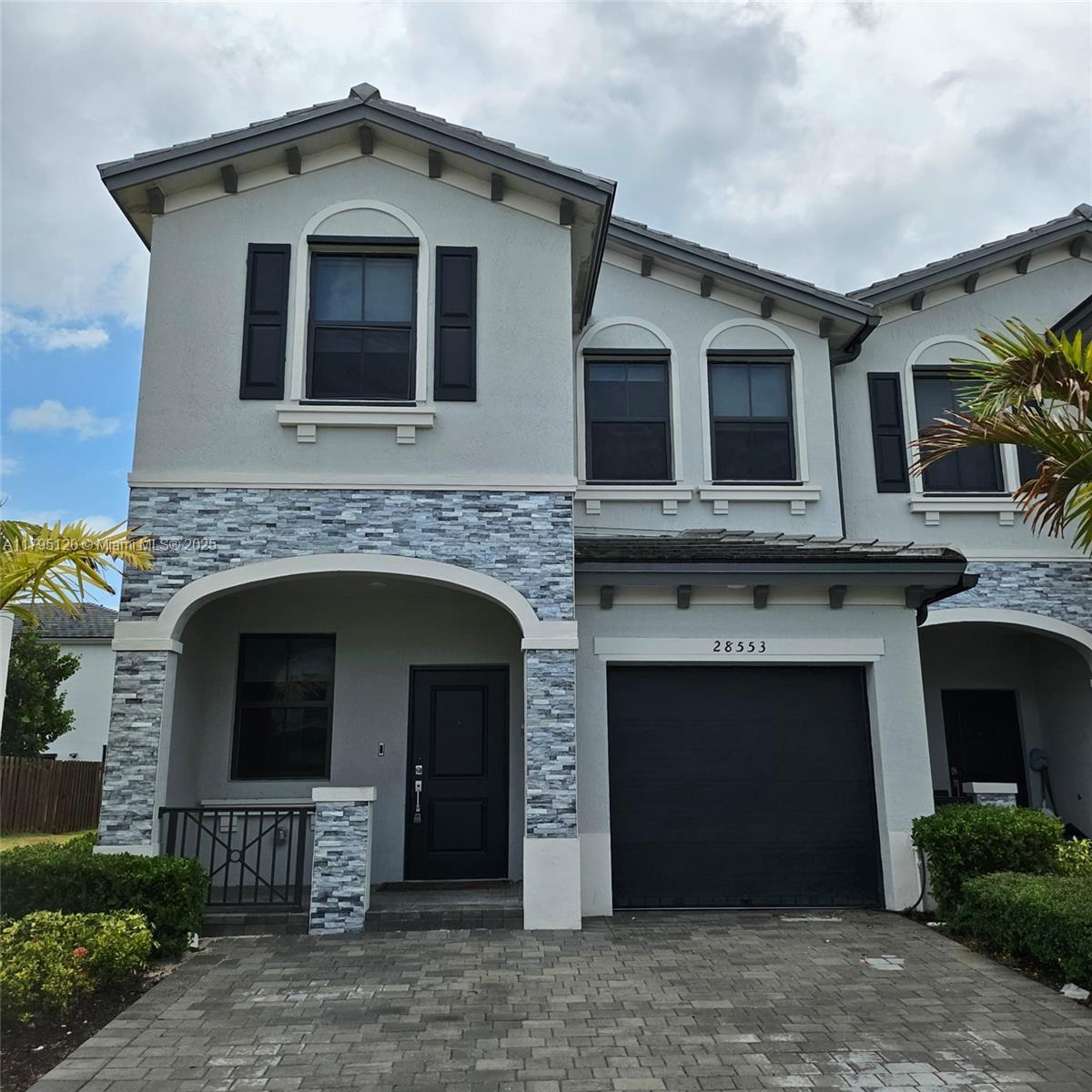 28553 Sw 134th Ct, Homestead, Miami-Dade County, Florida - 3 Bedrooms  
3 Bathrooms - 