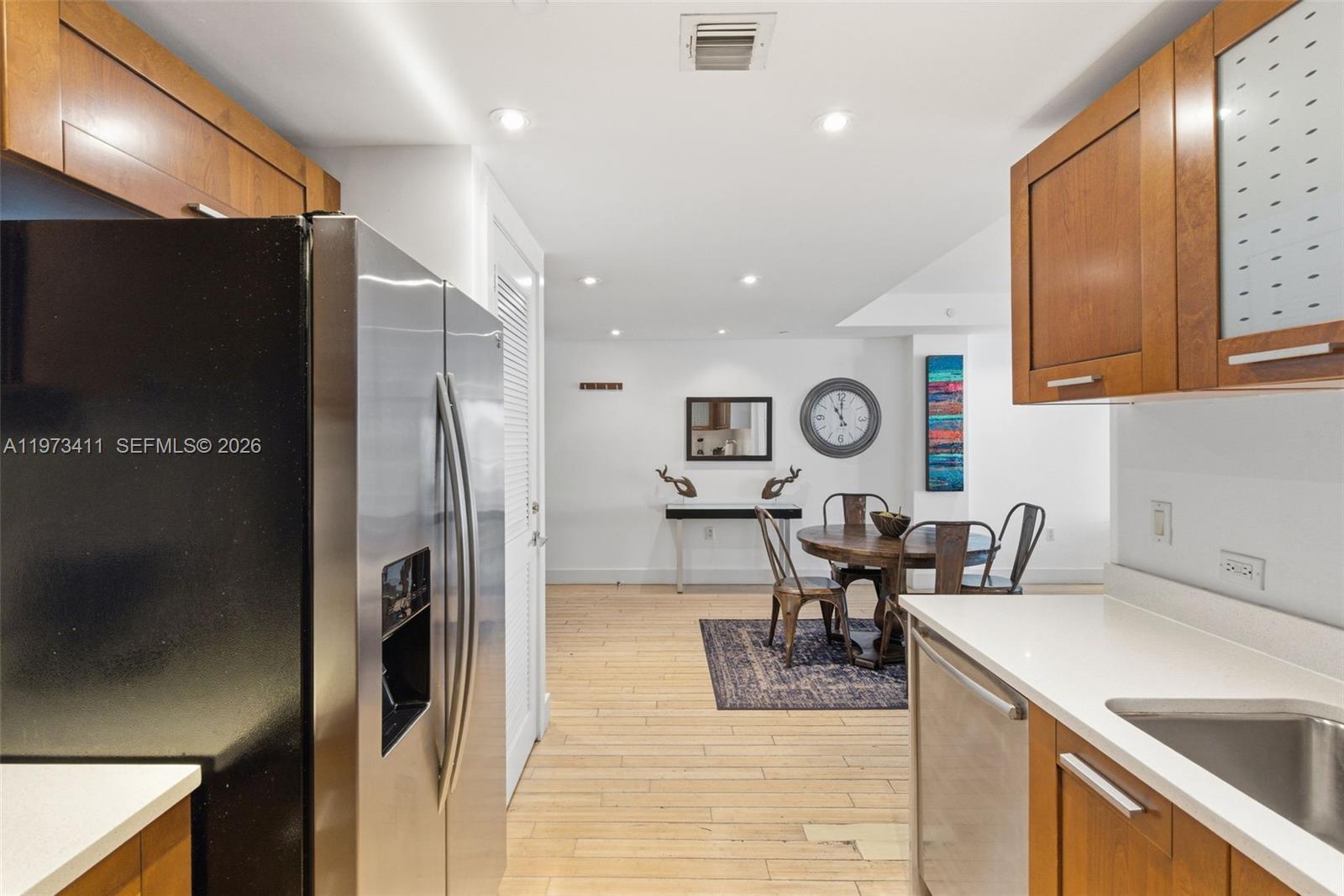 OCEAN FIVE CONDO - Residential