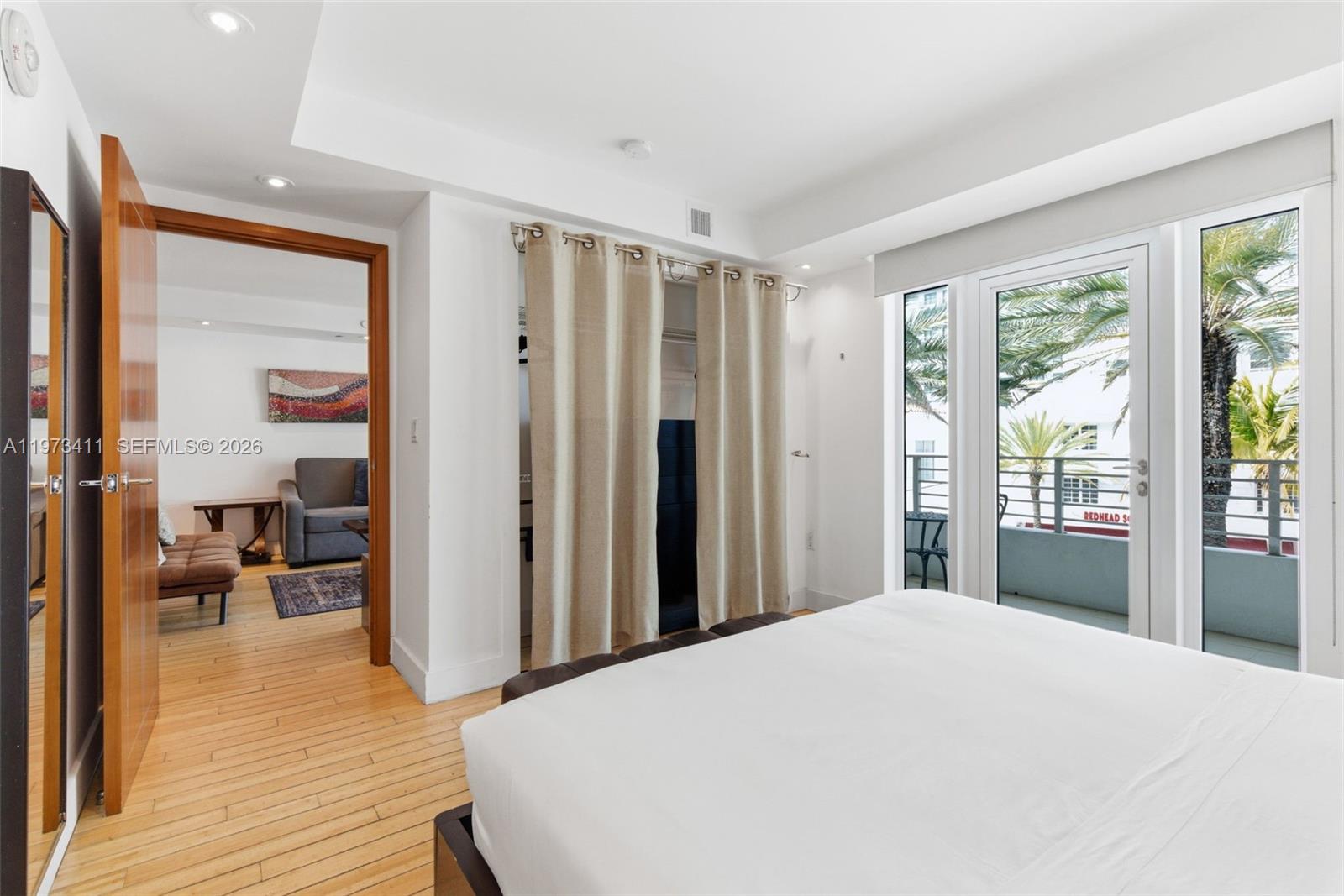 OCEAN FIVE CONDO - Residential