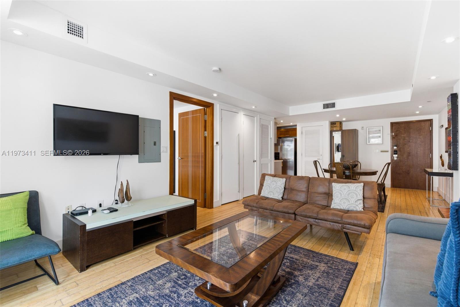 OCEAN FIVE CONDO - Residential