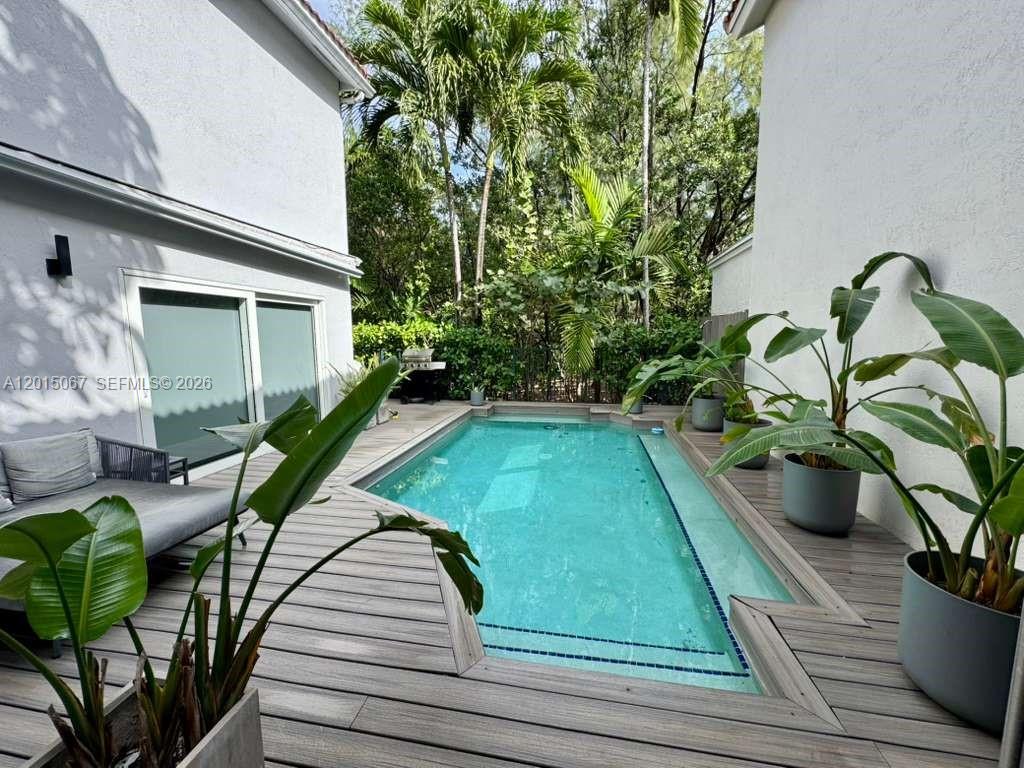 WEST LAKE VILLAGE PLAT - Residential