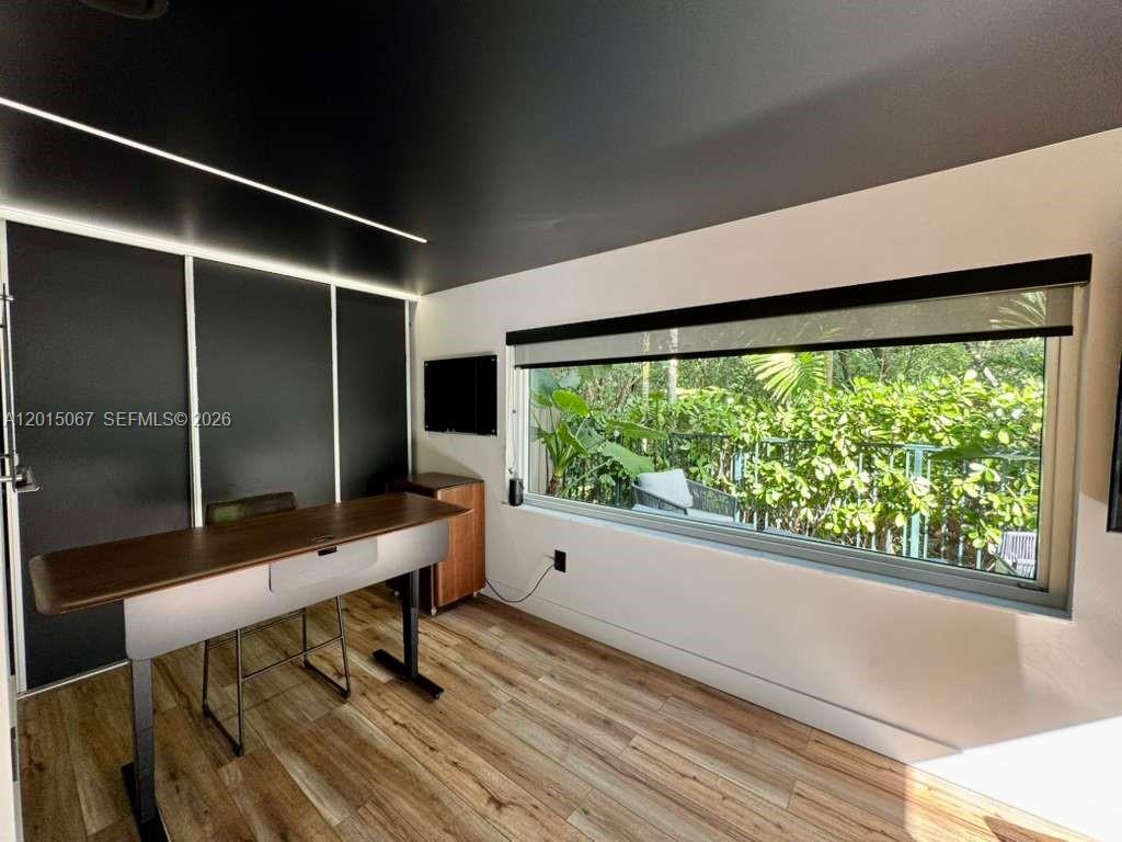 WEST LAKE VILLAGE PLAT - Residential