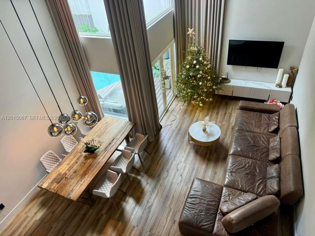 WEST LAKE VILLAGE PLAT - Residential
