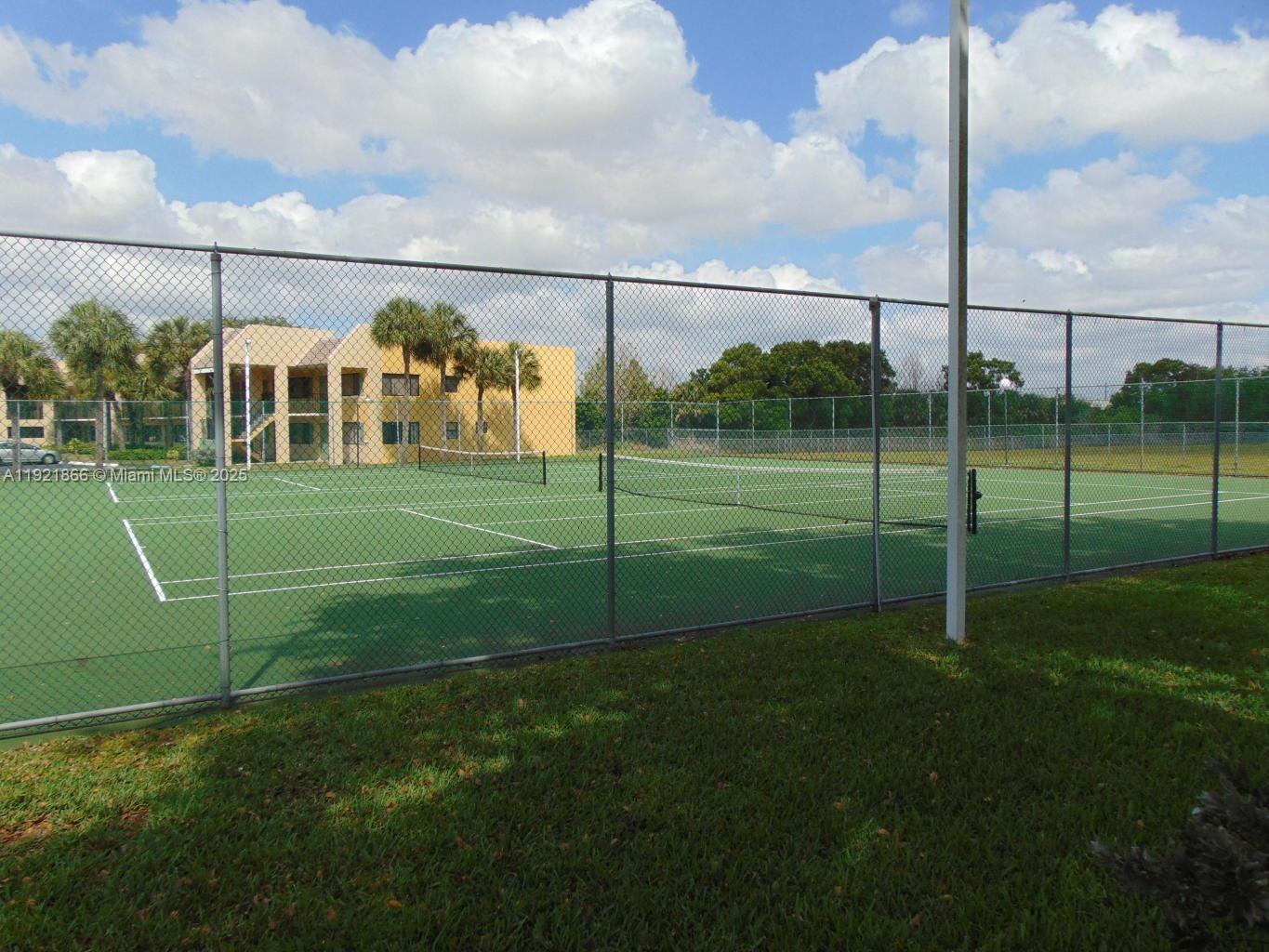 MEADOWS ON THE GREEN COND - Residential Lease