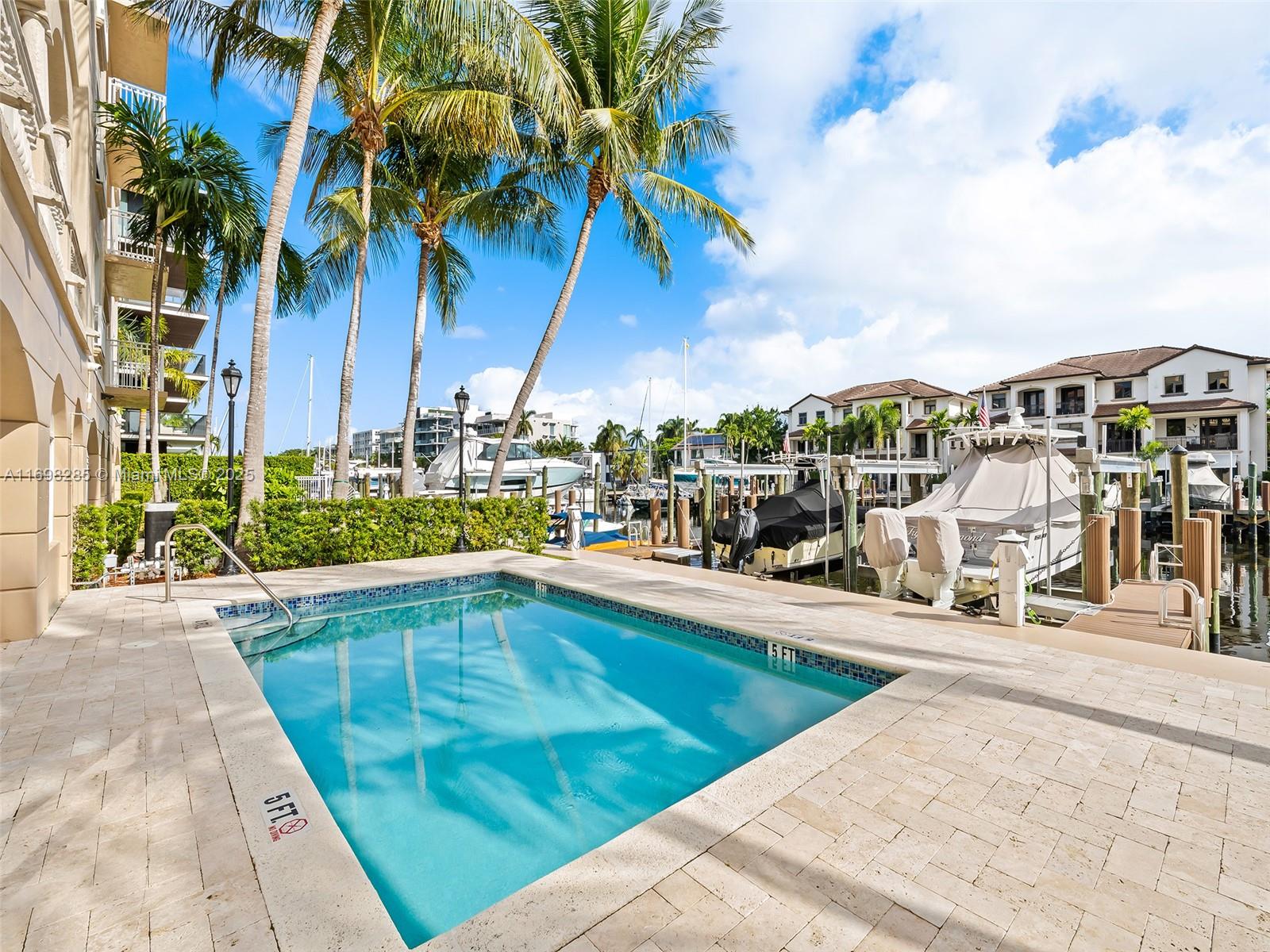 110 Hendricks Isle 10