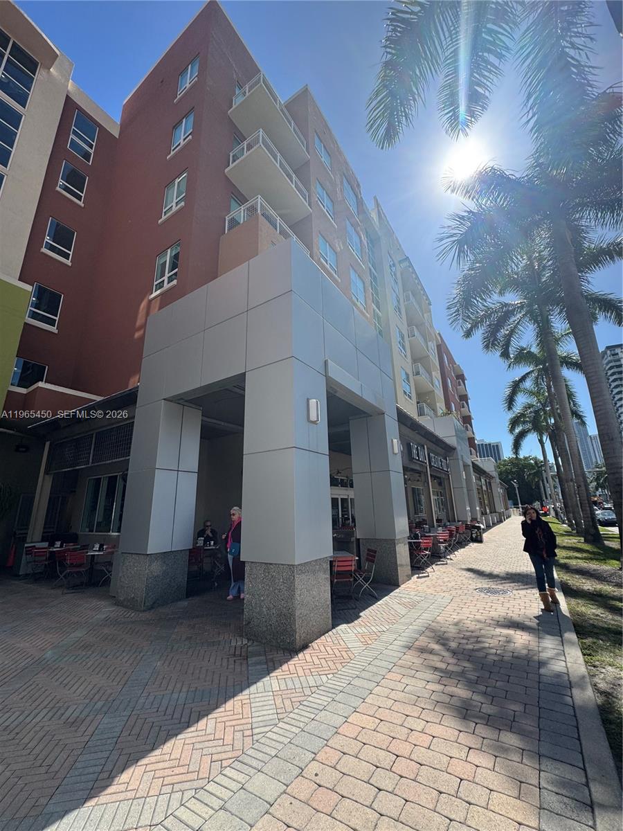 2001 Biscayne Blvd 2621