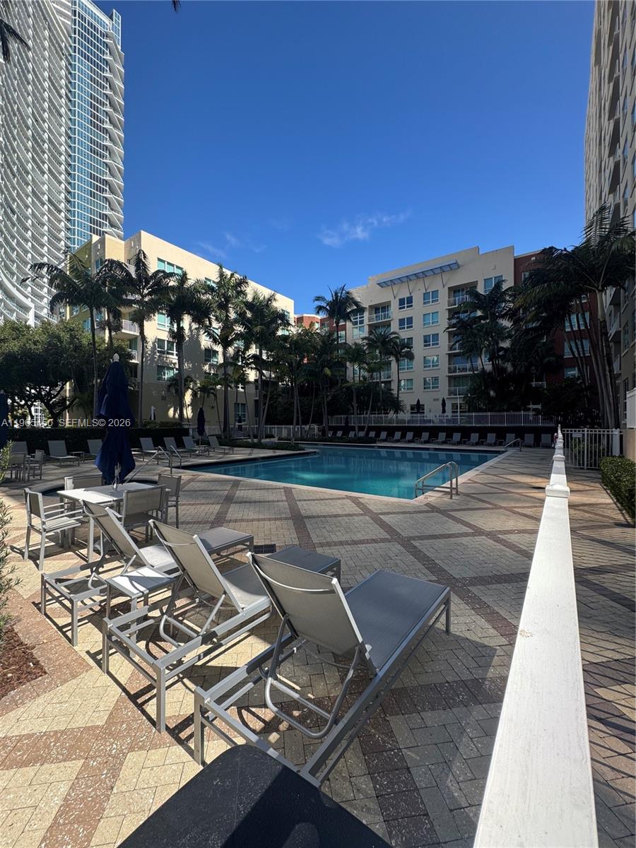 2001 Biscayne Blvd 2621