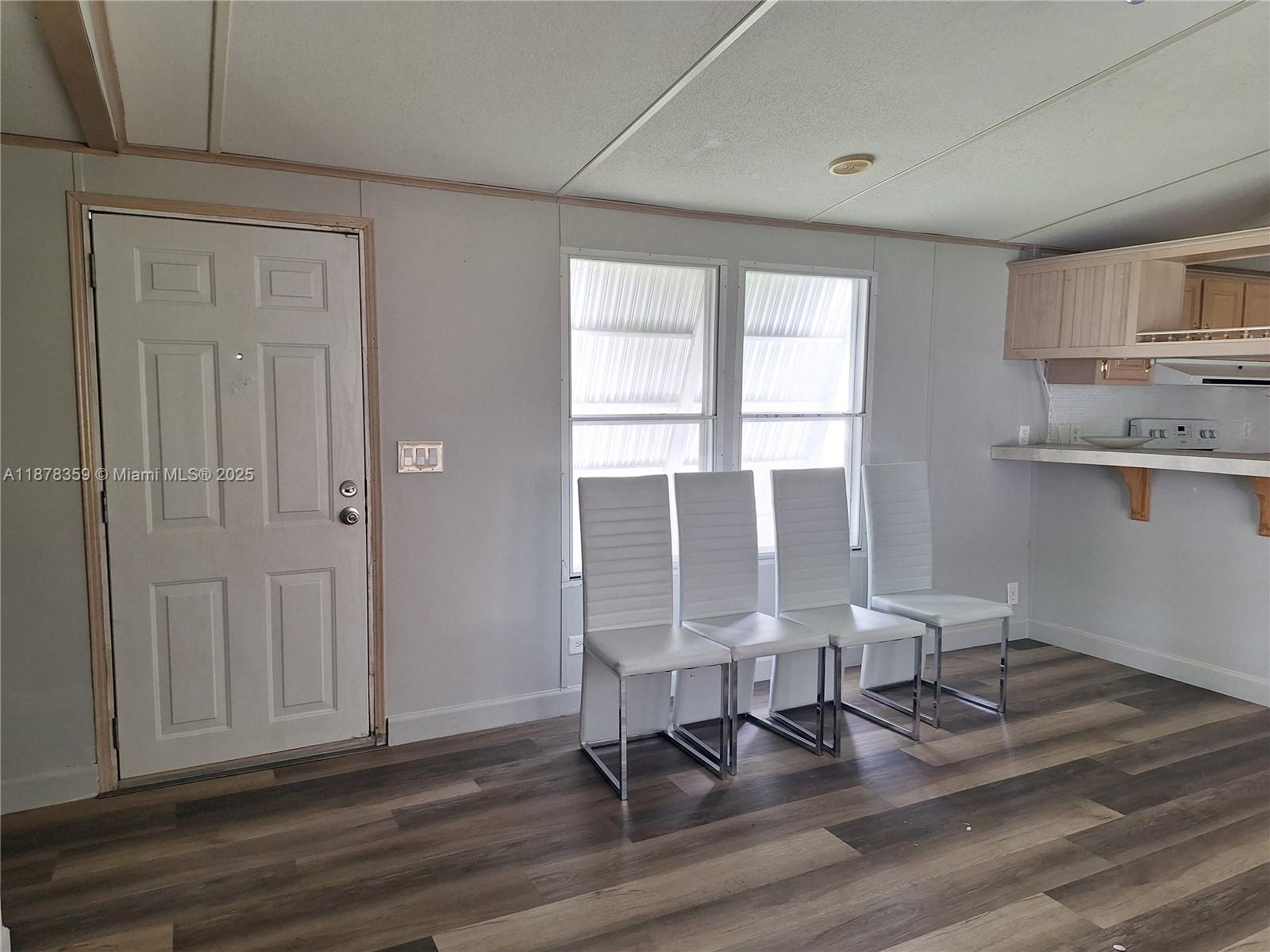 GATEWAY WEST CONDO - Residential