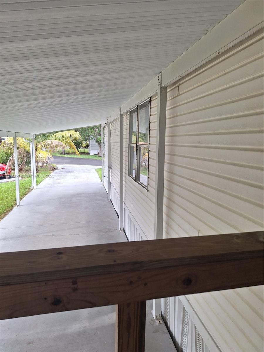 GATEWAY WEST CONDO - Residential