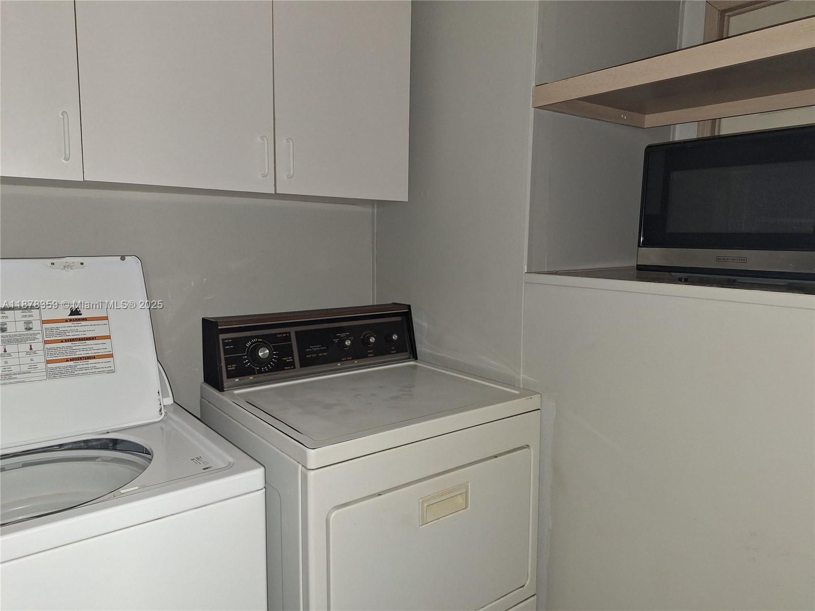 GATEWAY WEST CONDO - Residential