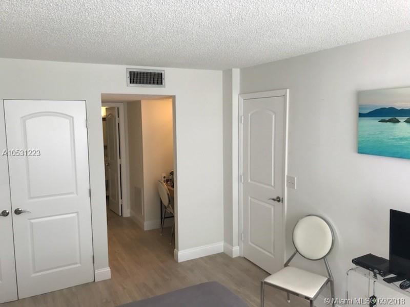 HOLIDAY SPRINGS VILLAGE 1 - Residential