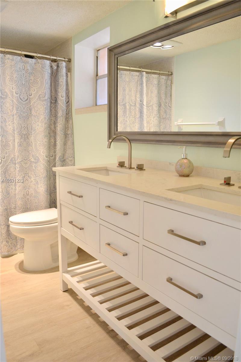 HOLIDAY SPRINGS VILLAGE 1 - Residential