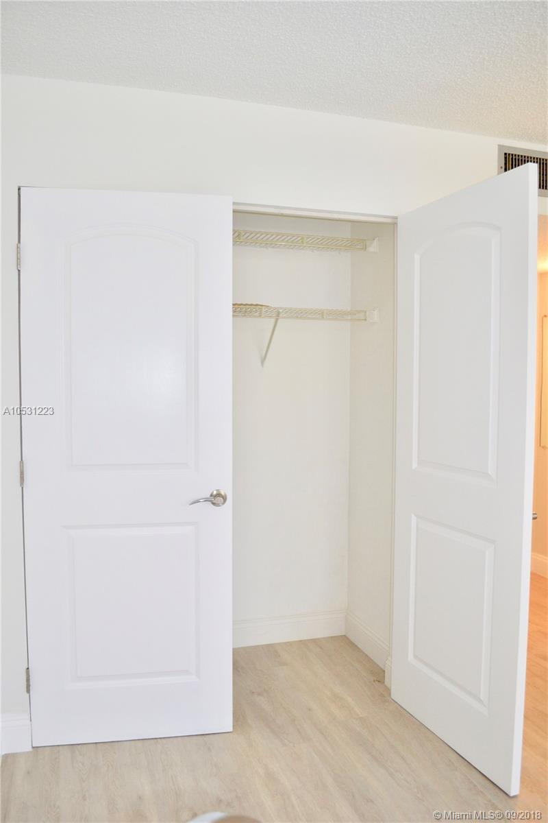 HOLIDAY SPRINGS VILLAGE 1 - Residential