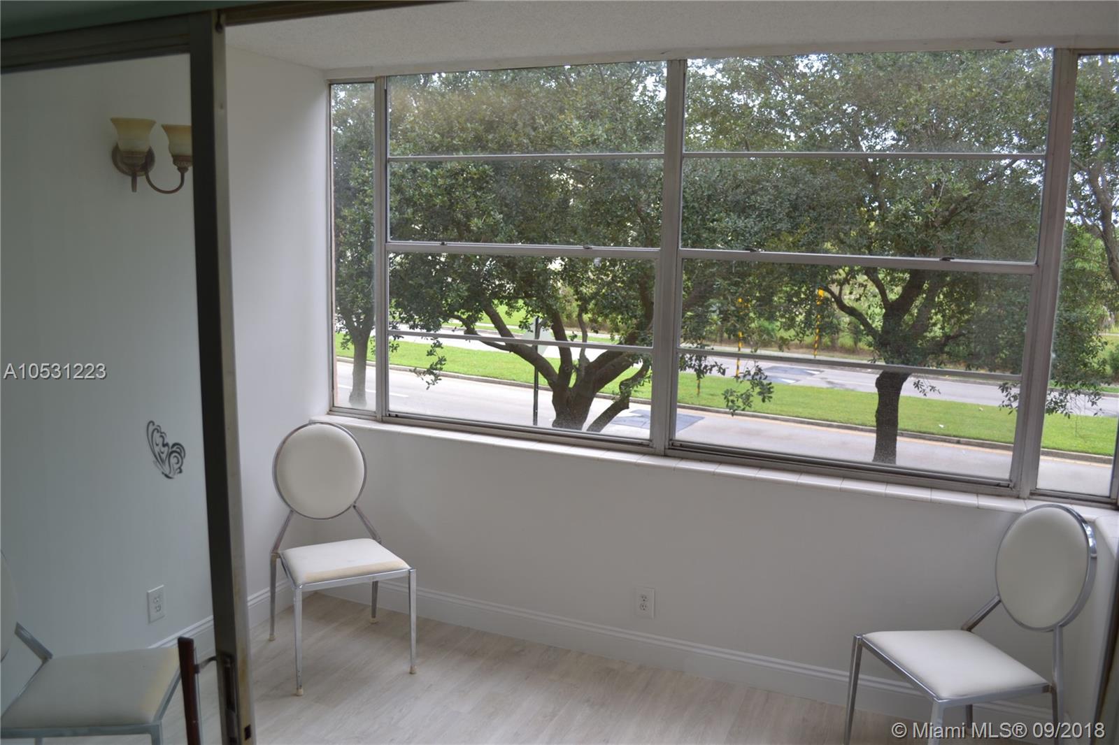 HOLIDAY SPRINGS VILLAGE 1 - Residential