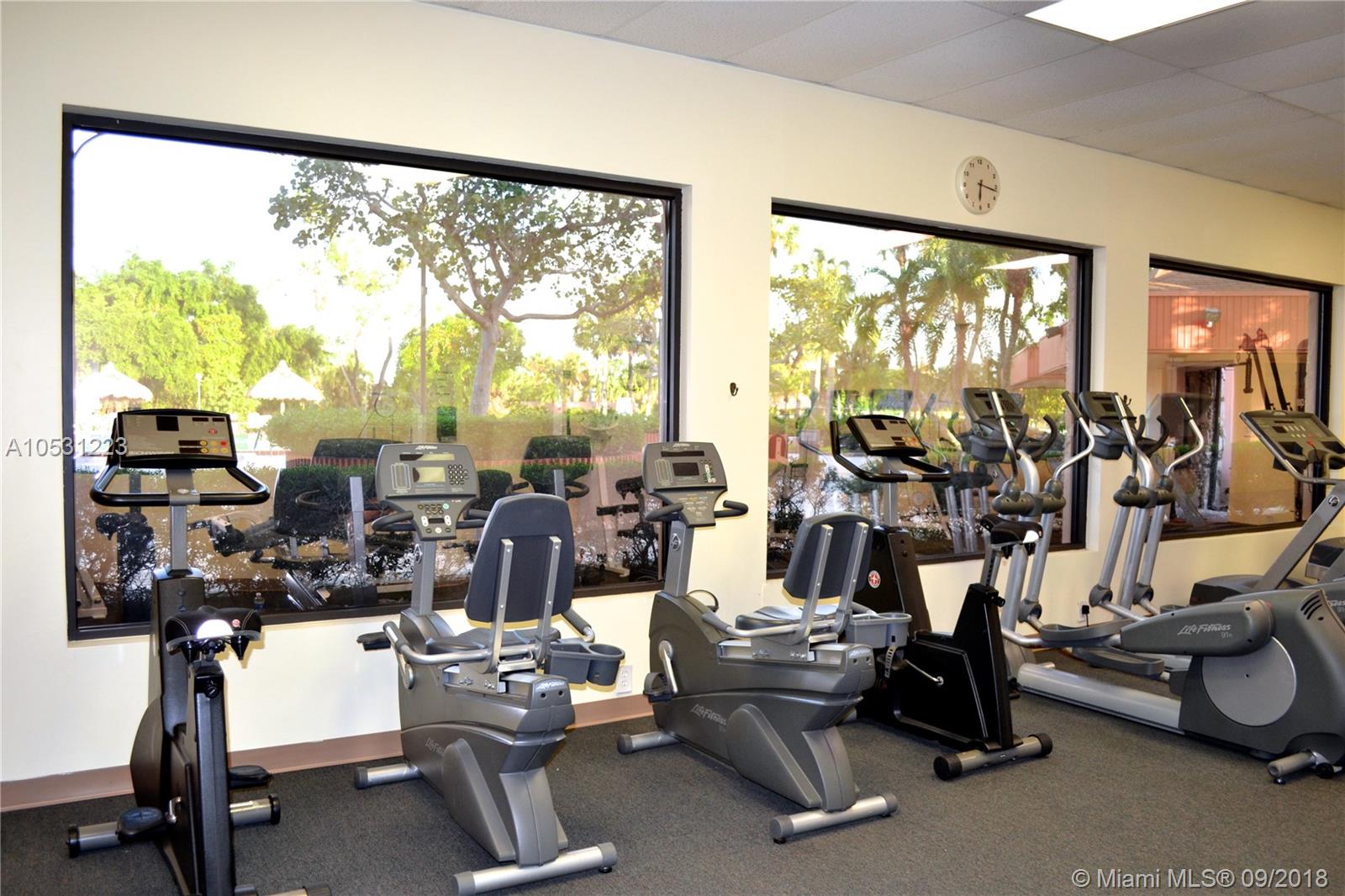 HOLIDAY SPRINGS VILLAGE 1 - Residential