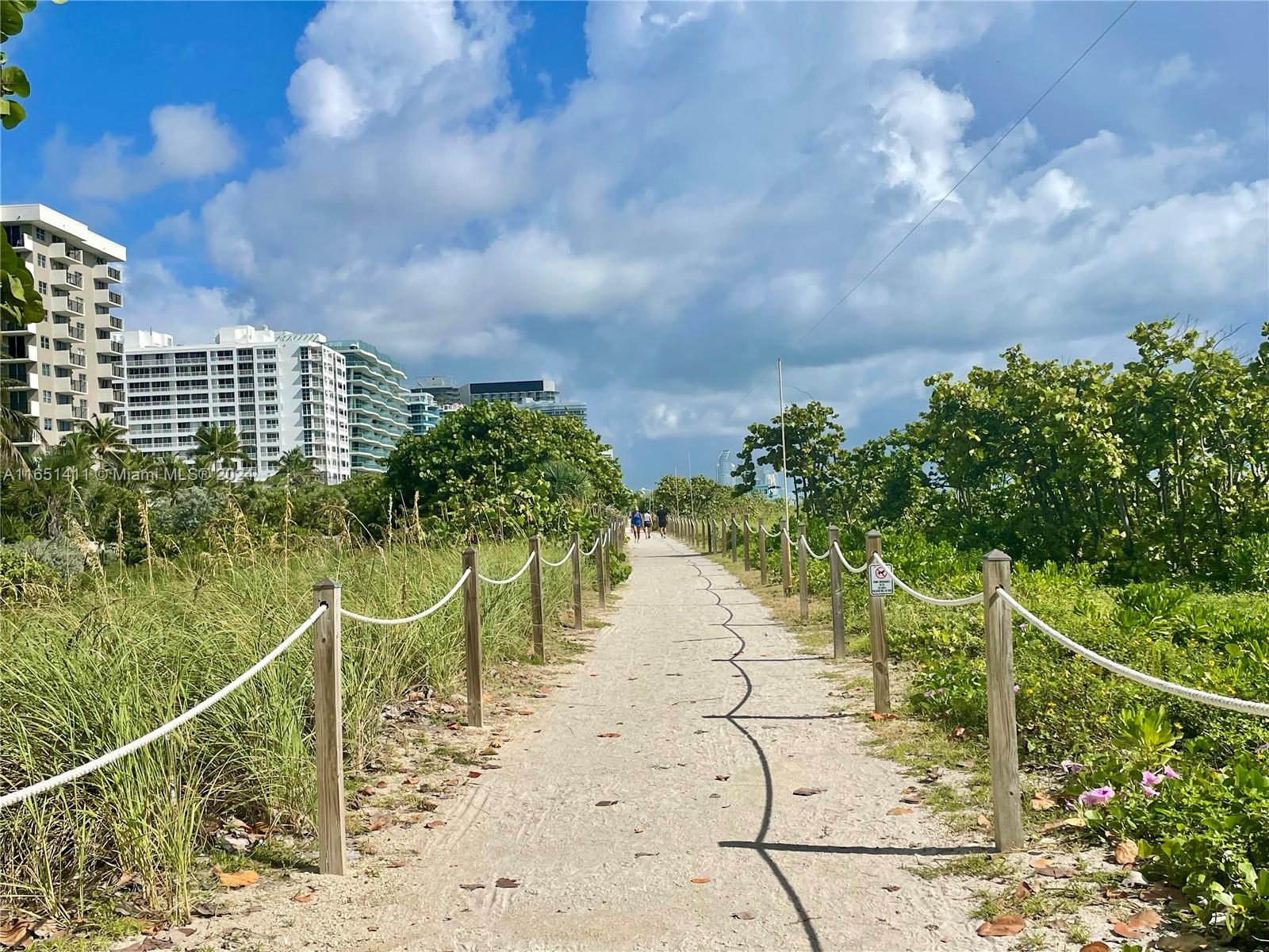 CARLISLE ON THE OCEAN CON - Residential Lease