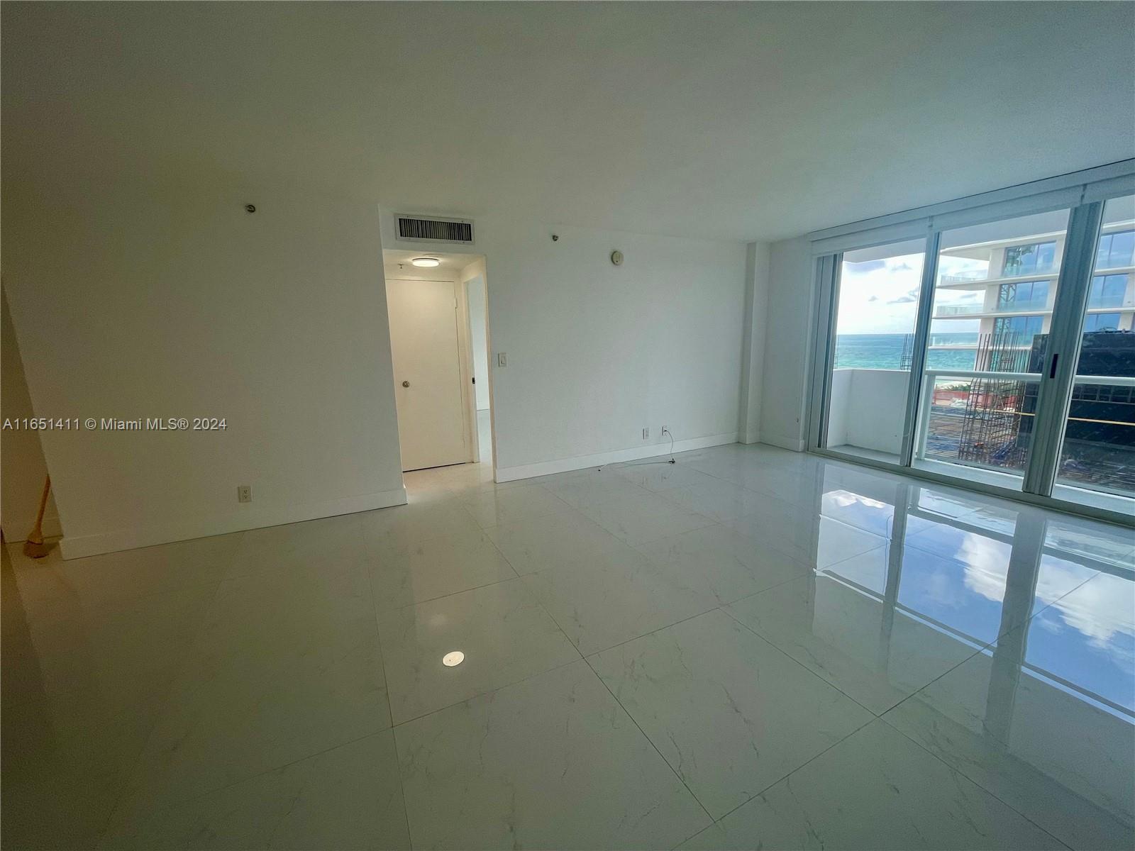 CARLISLE ON THE OCEAN CON - Residential Lease