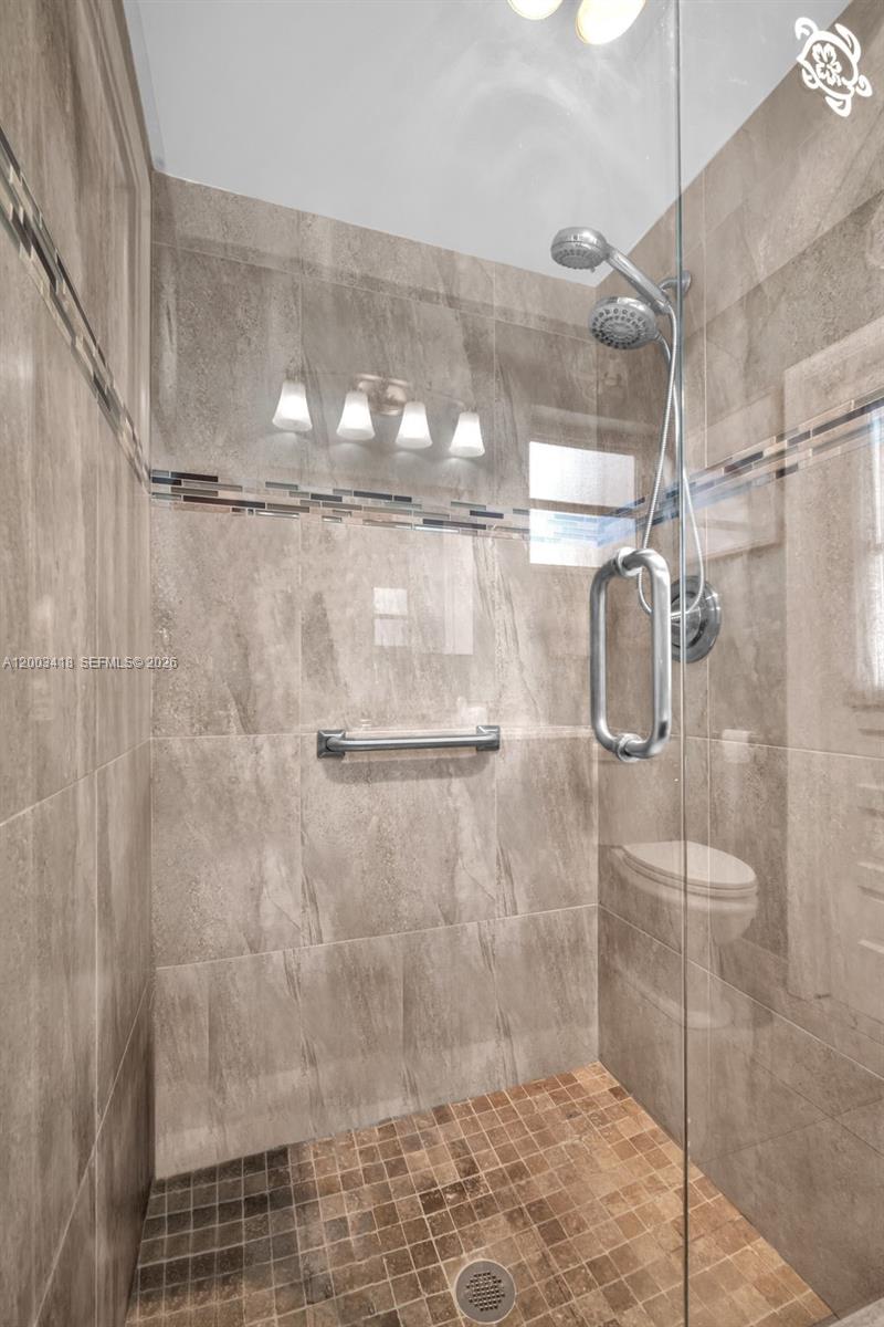 HOLLYWOOD HILLS AMEN PLAT - Residential