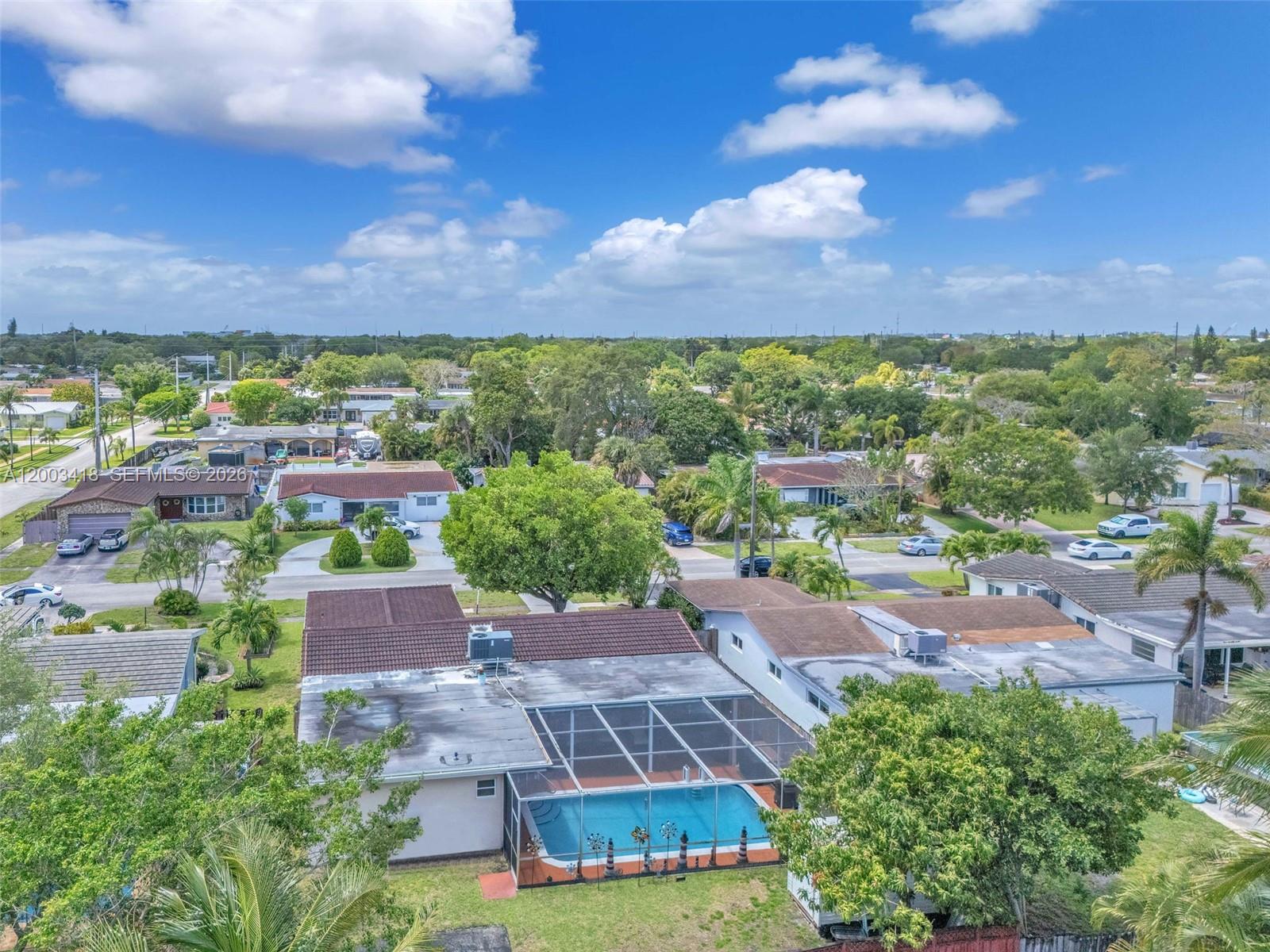 HOLLYWOOD HILLS AMEN PLAT - Residential