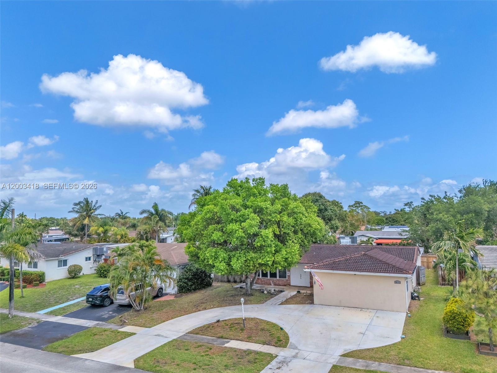 HOLLYWOOD HILLS AMEN PLAT - Residential