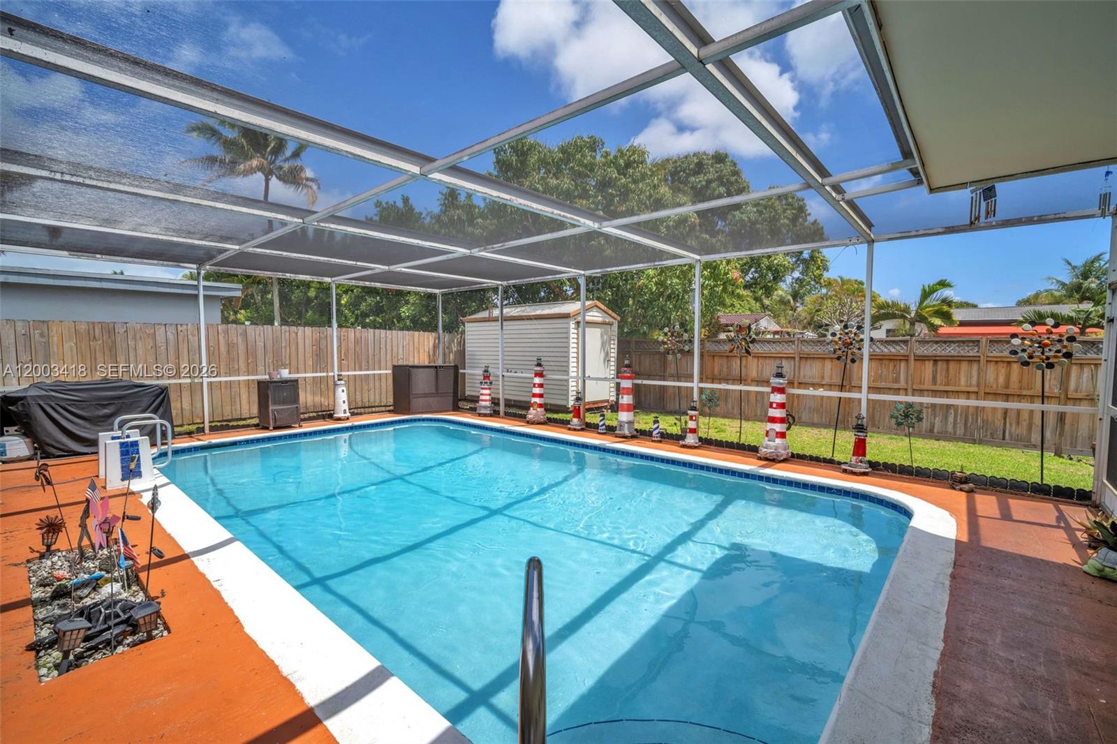 HOLLYWOOD HILLS AMEN PLAT - Residential