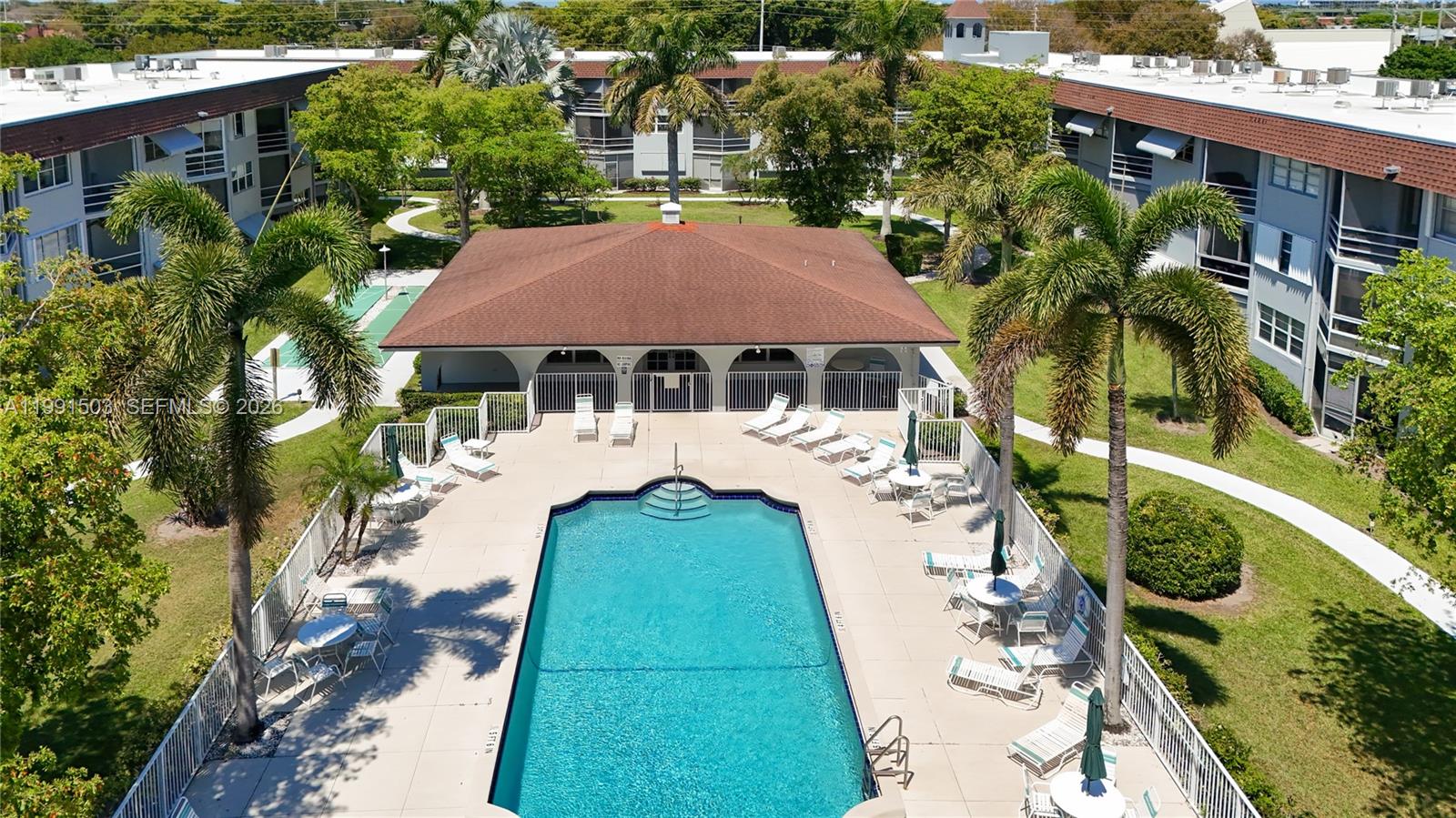 DEERFIELD BEACH GARDENS C - Residential