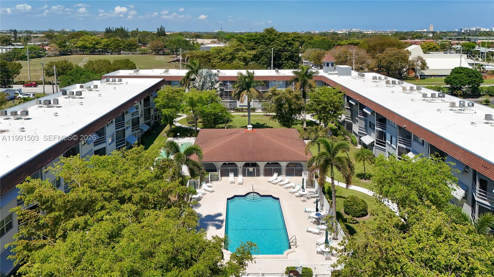 DEERFIELD BEACH GARDENS C - Residential