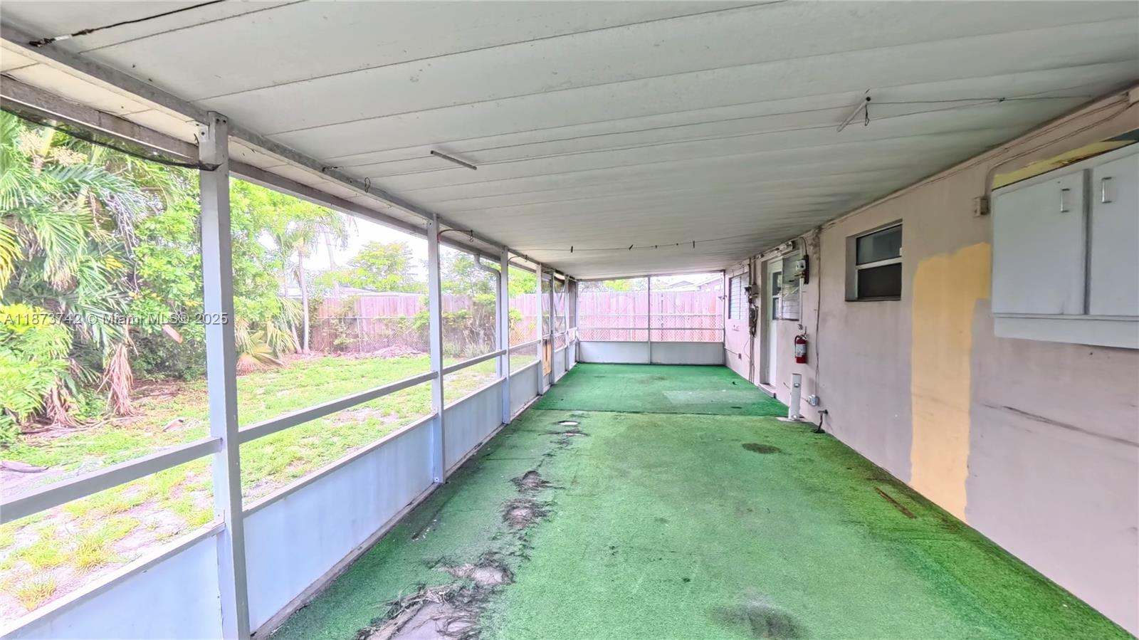 NORTH ANDREWS TERRACE FIR - Residential