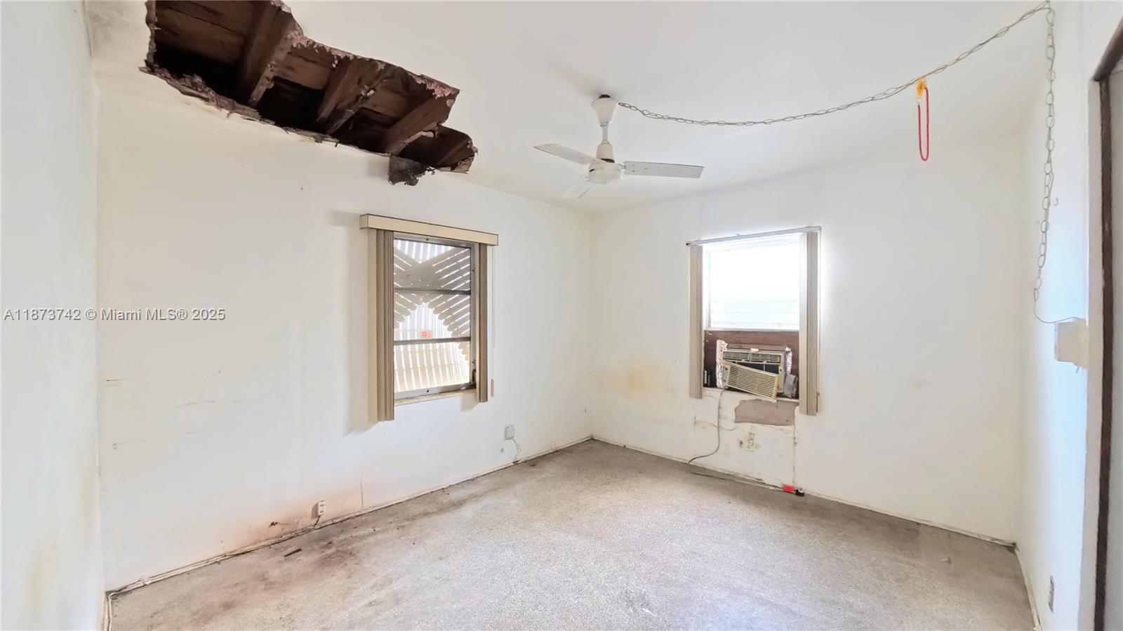 NORTH ANDREWS TERRACE FIR - Residential