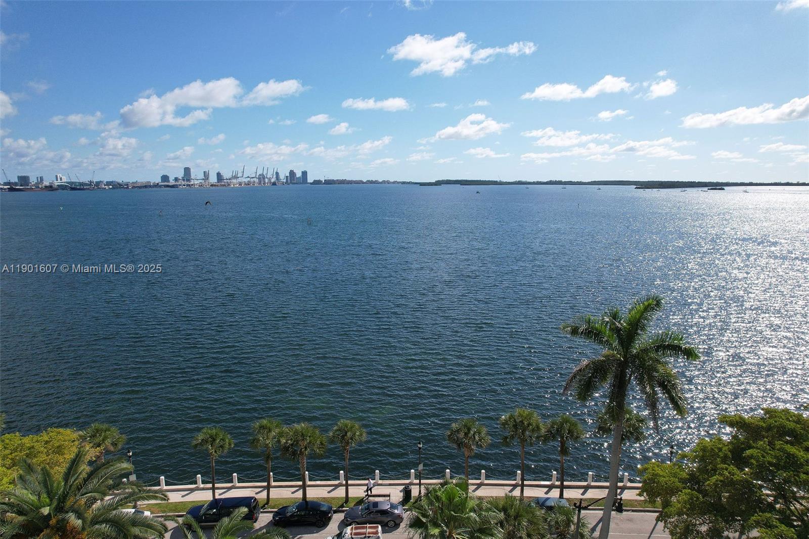 BRICKELL BAY TOWER CONDO - Residential Lease