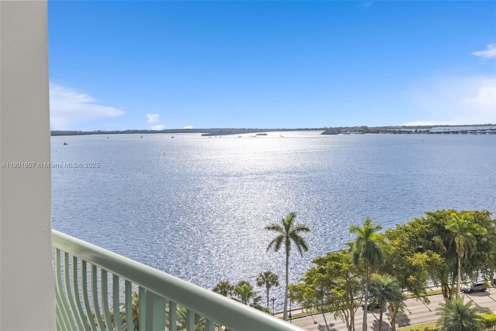 BRICKELL BAY TOWER CONDO - Residential Lease