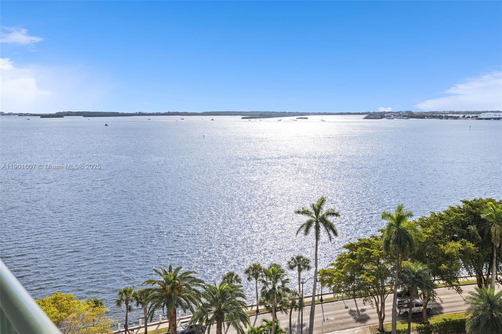 BRICKELL BAY TOWER CONDO - Residential Lease