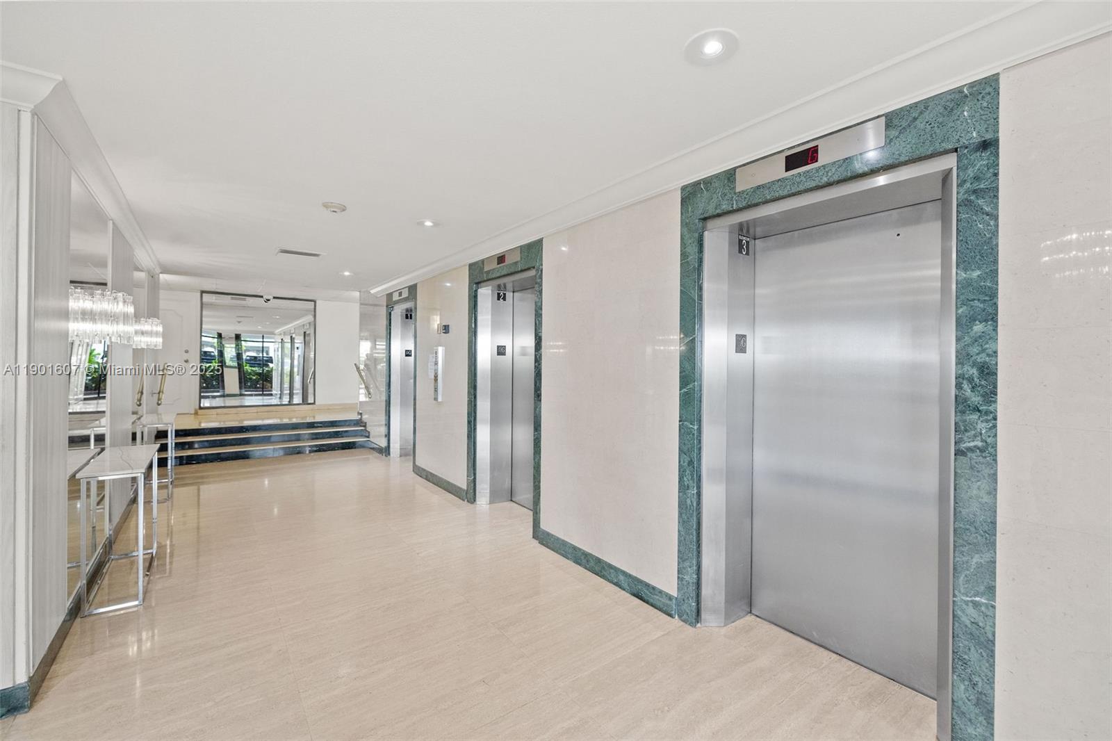 BRICKELL BAY TOWER CONDO - Residential Lease