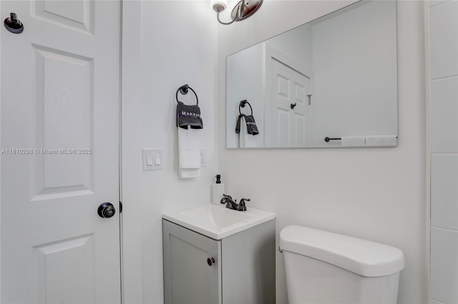 1553 SW 7th St 10