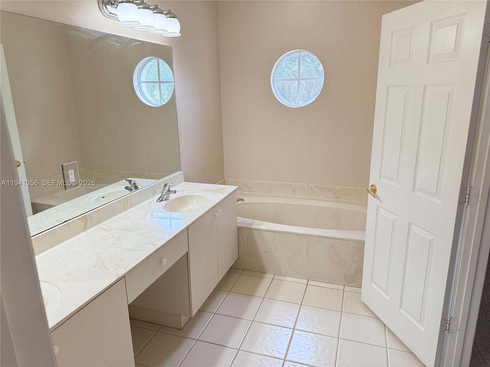 WALDMAN PLAT - Residential