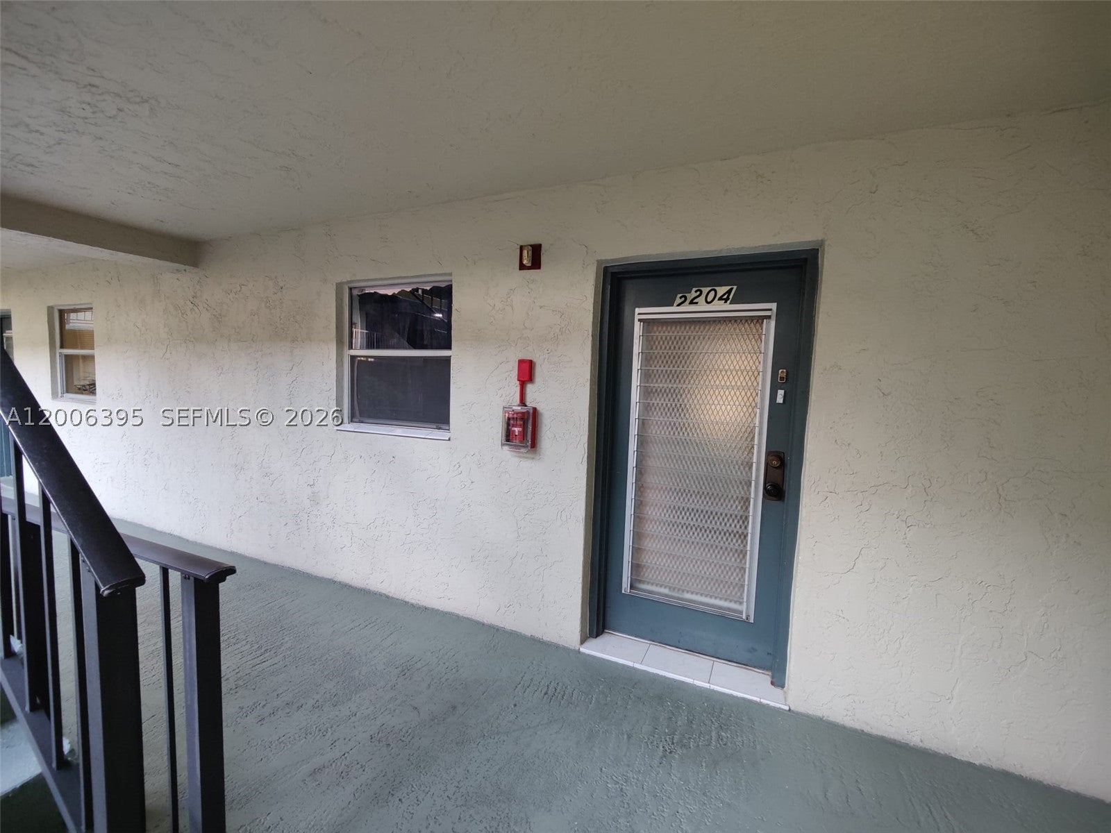 1810 N Lauderdale Ave