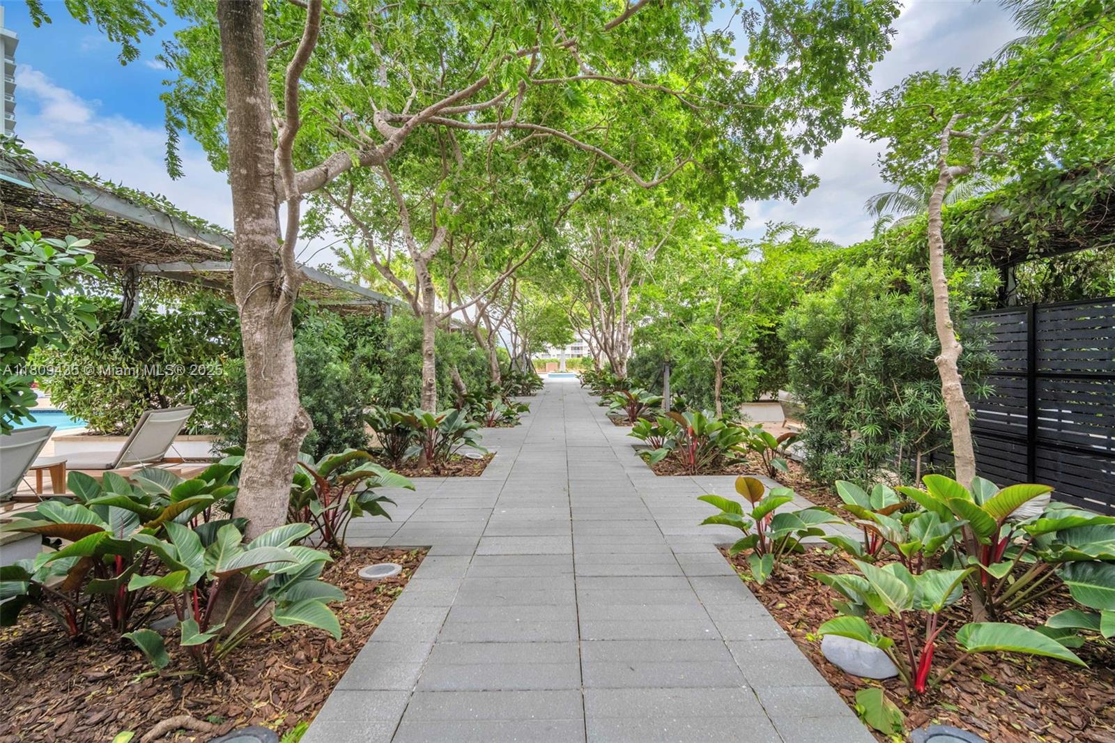 MILLENNIUM TOWER CONDOMIN - Residential