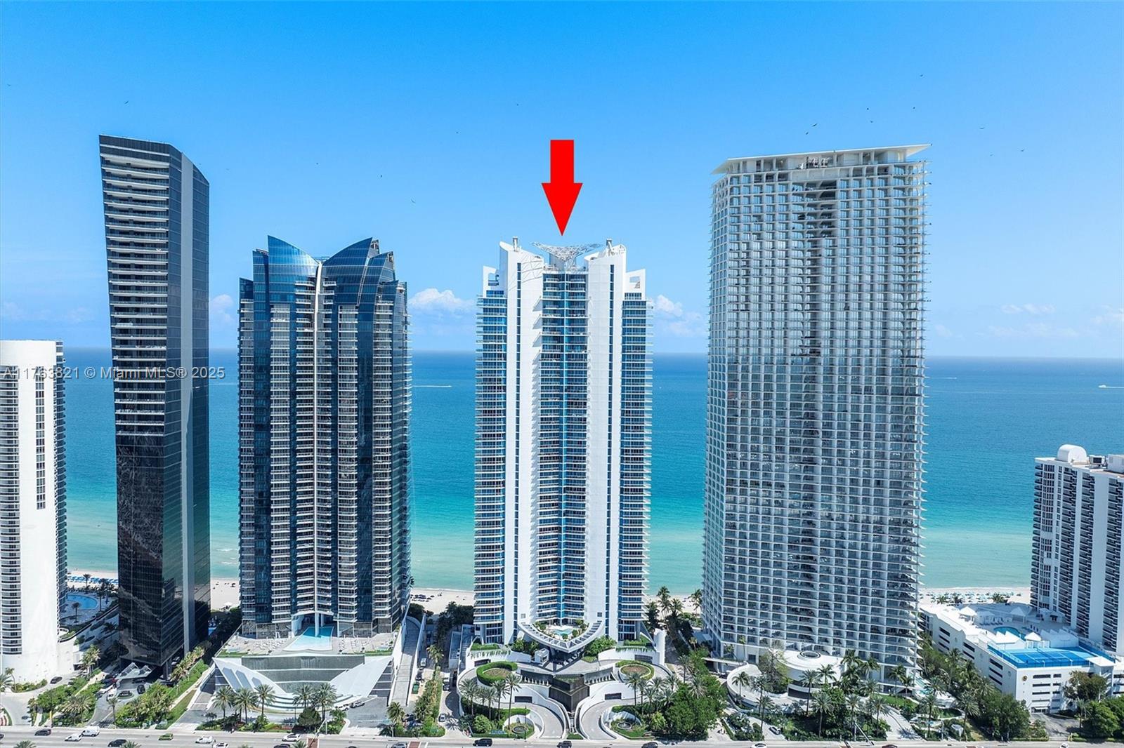 JADE BEACH - Residential