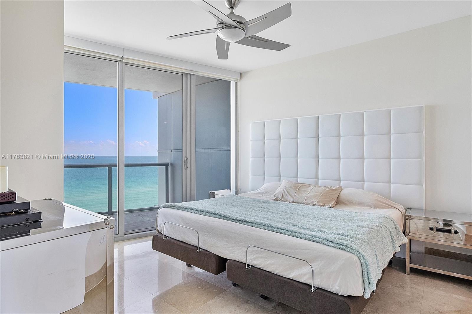 JADE BEACH - Residential